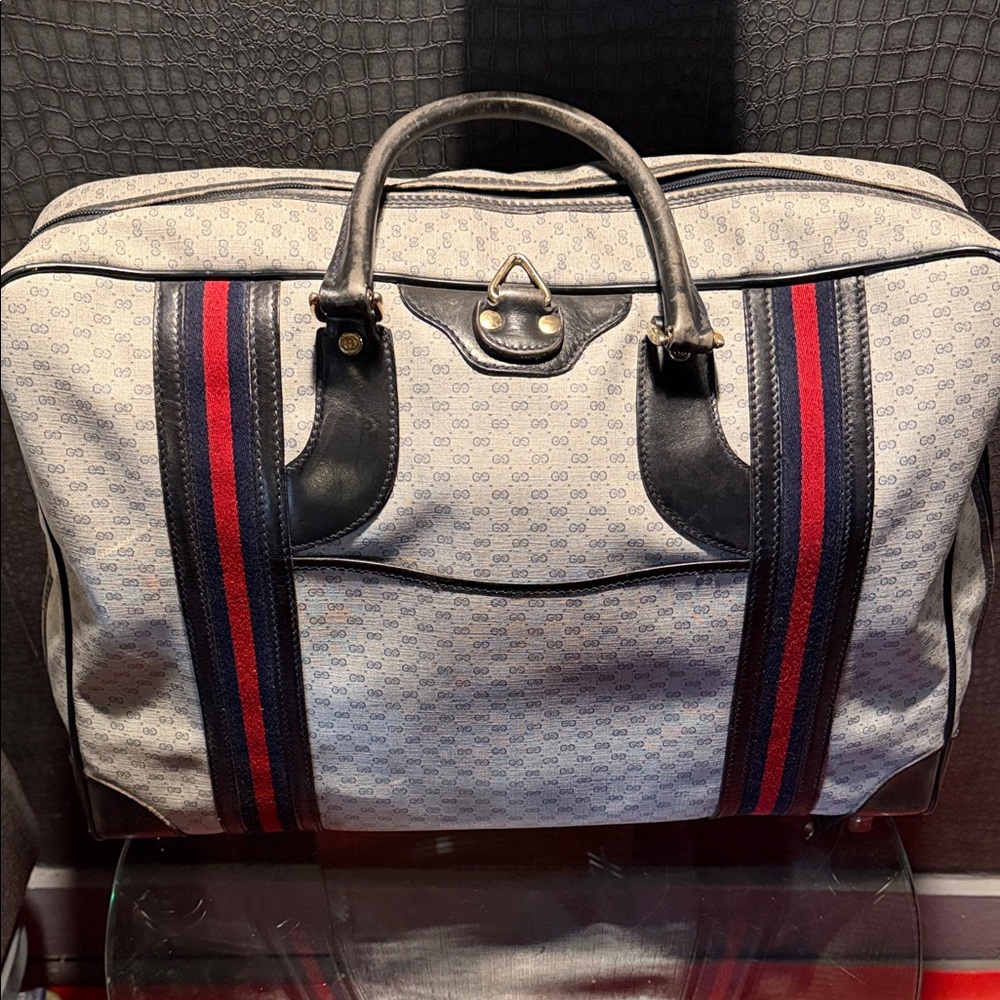 Vintage GUCCI GG garment bag complete with zip in jewelry bag